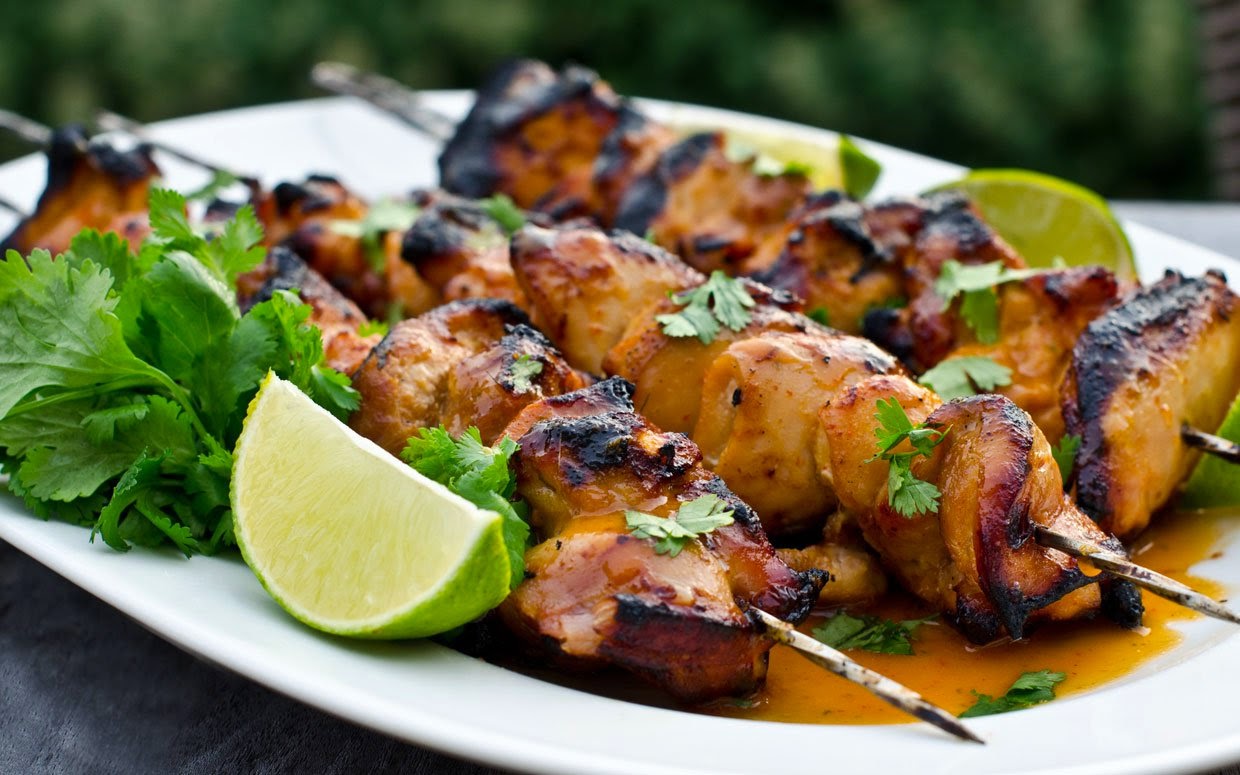 Honey, Lime & Sriracha Chicken Skewers -> Recipe In Article