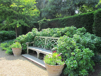 Walmer Castle, Queen Mother, royal residence, summer, gardens, Henry VIII, day trip, English Heritage, UK, visit, tourist, bridge, battlements, defence, old, bricks, fortress, bench, sit and read, comfortable 