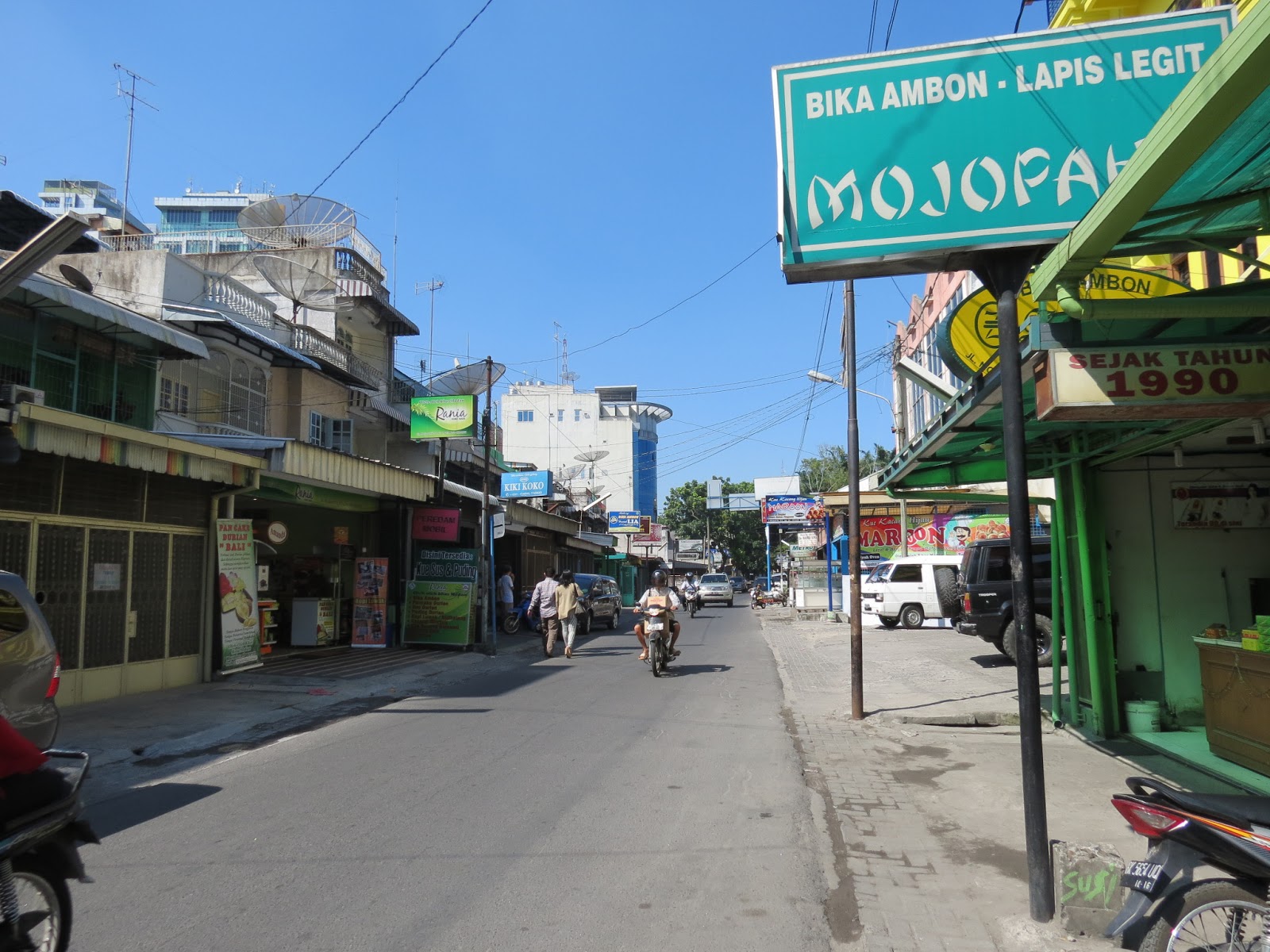 Warna warni hidupku: Bika Ambon, Medan