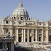  Vaticano detiene a dos sarcedotes por sustraer documentos reservados 