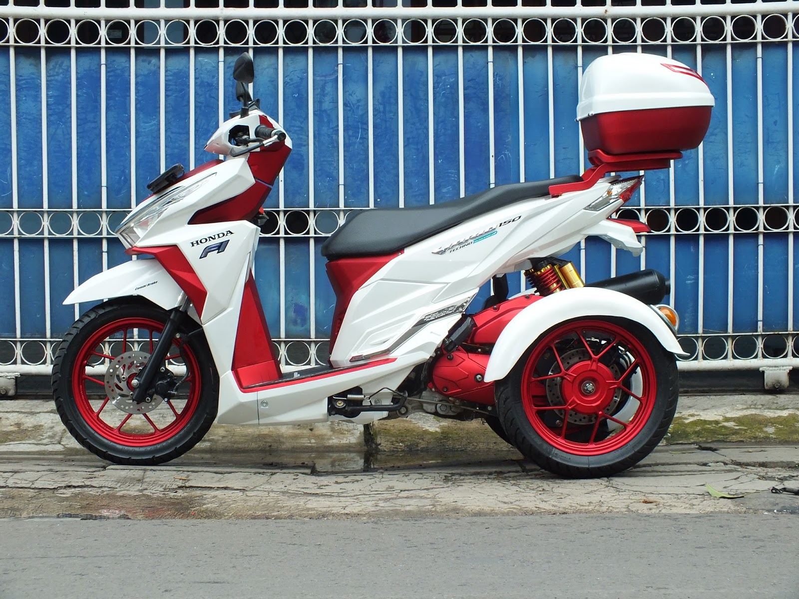 Oracle Modification Concept HONDA VARIO 150 TRIKE Roda Tiga