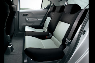 Interior: Back Seat: Toyota New Prius C / Aqua Hybrid