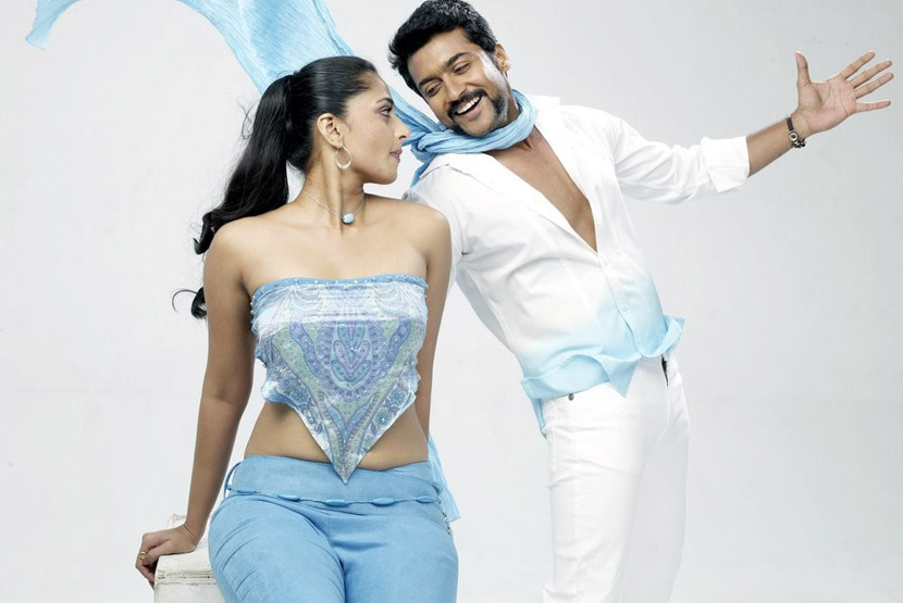 anushka hot with surya in singam