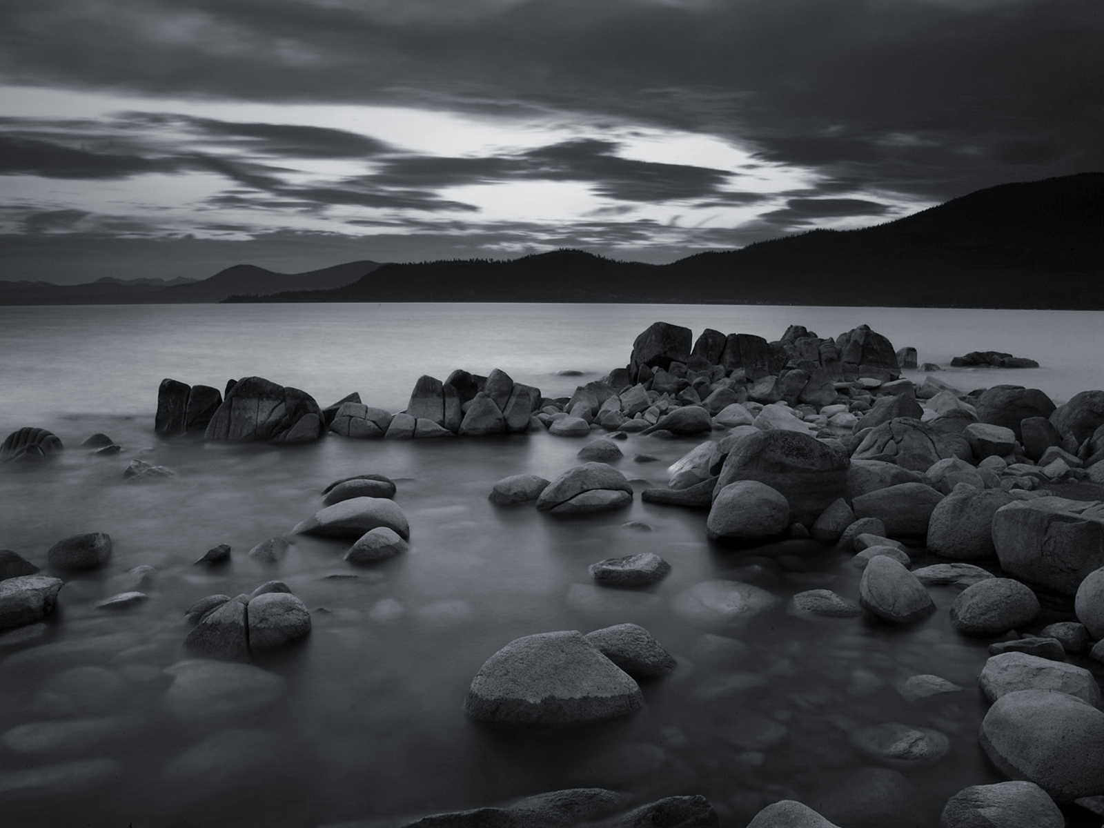 Black and White Shore Rocks wallpaper II – Five Reasons The Wealthy ...