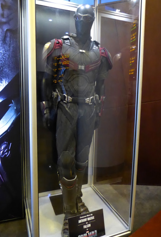 Captain America Civil War Falcon film costume