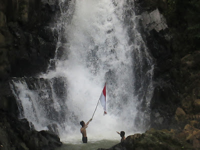 Curug Kanteh Desa Cikatomas