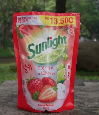 Sunlight-korean-strawberry