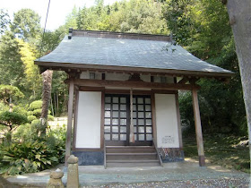 八重姫御堂