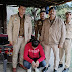 ज्वाली के बसन्तपुर में घर से पुलिस ने छापेमारी के दौरान चिट्टा किया बरामद