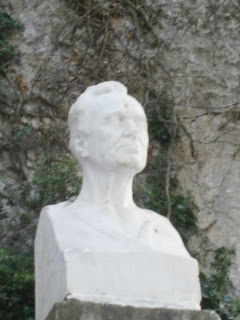 προτομή του Αλέξανδρου Πάλλη στα Ιωάννινα
