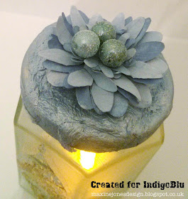 http://maxinejonesdesign.blogspot.com/2015/12/winter-blues-diffused-candle-holder.html