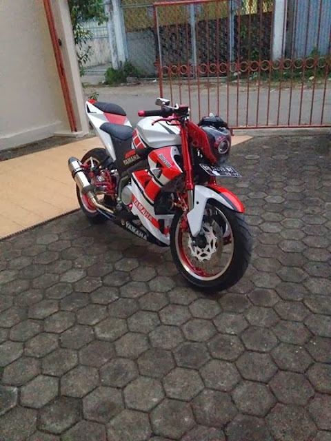 Modifikasi Yamaha Vixion fighter 2012