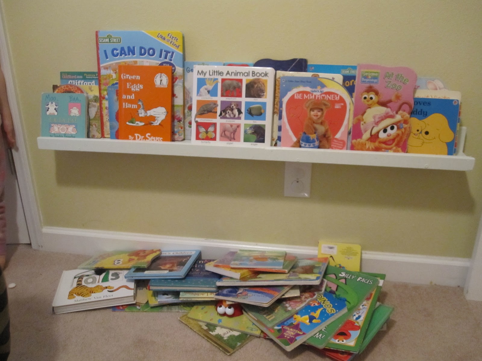 Confetti and Other Fun: Easy Book Shelves