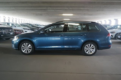 2018 Volkswagen Golf SportWagen for sale in Denver