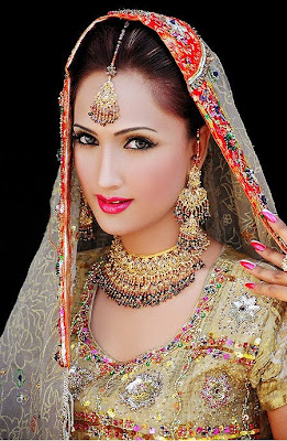 Pakistani Bridal Makeup Collection 2011-12