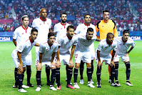 SEVILLA F. C. - Sevilla, España - Temporada 2016-17 - Samir Nasri, N'Zonzi, Nico Pareja, Gabriel Mercado y Sergio Rico; Ben Yedder, Vietto, Franco Vázquez, Vitolo, Mariano y Sergio Escudero - SEVILLA F. C. 1 (Ben Yedder) OLYMPIQUE DE LYON 0 - 27/09/2016 - UEFA Champions League, fase de grupos - Sevilla, estadio Ramón Sánchez Pizjuán