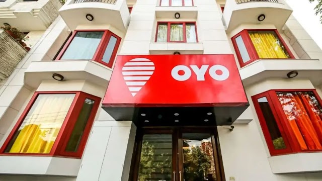 OYO ने बदला चेक-इन रूल, अनमैर‍िड कपल को अब नहीं म‍िलेगा कमरा!