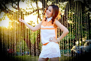 Myanmar Popular Singer Wine Su Khine Thein