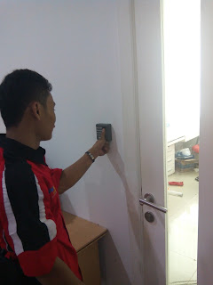 Jual pasang fingerprint akses kontrol pintu kapal batam