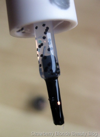 Topshop-nail-polish-brush