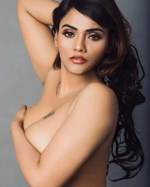 Jinnie Jaaz hot ullu charmsukh jaane anjaane actress