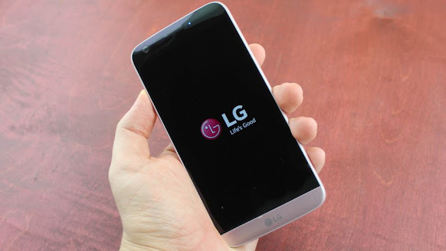 LG owns up to 'somewhat slow' G5 sales