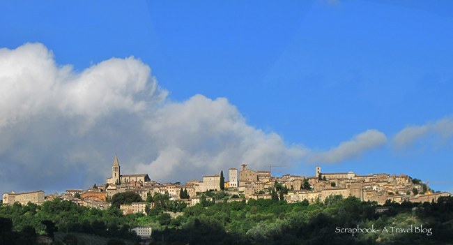 Panorama Assisi Comune Italy