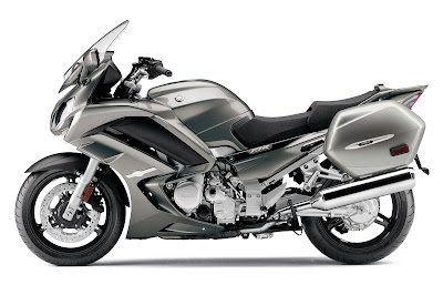 2013-Yamaha-FJR1300A-ABS-3