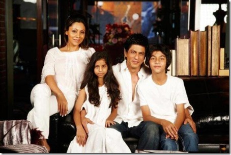 srkgauri-and-their-kids-photo-shoot-hello-magazine-april-2013-issue