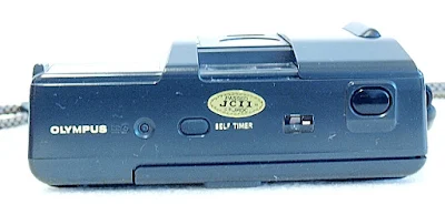 Olympus AF-1, Top