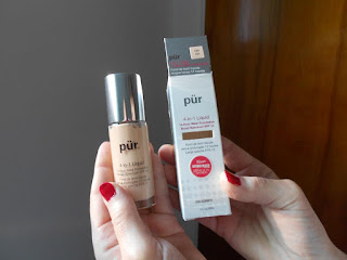 Pur Minerals Light 4-in-1 Foundation.jpeg