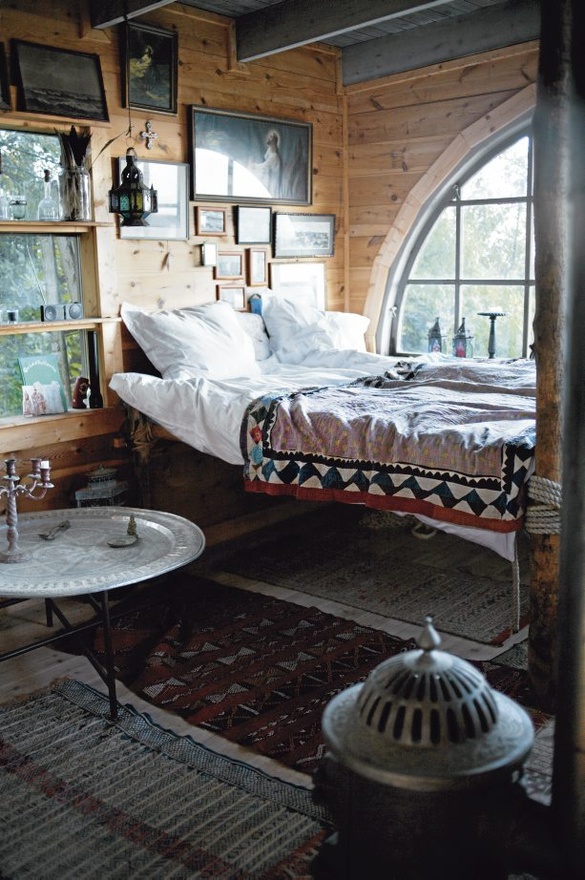 Moon to Moon: Indie Bedroom Inspiration...