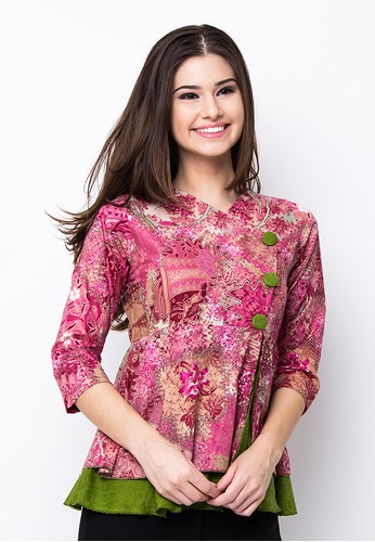 35+ Model Baju Batik Atasan 2018: Simple, Casual & Modern