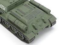 Tamiya 1/48 RUSSIAN TANK DESTROYER SU-122 (32527) Color Guide & Paint Conversion Chart 