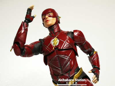 S.H.Figuarts The Flash de Justice League - Tamashii Nations