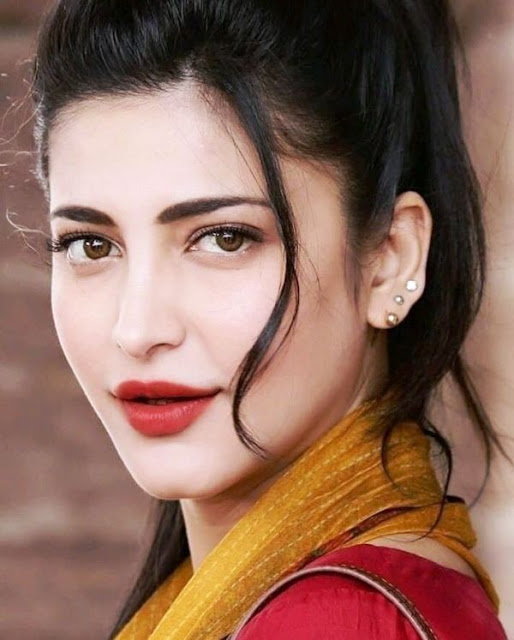 Shruti Haasan Twitter, News, Movies, Biography, News, Age & Photos