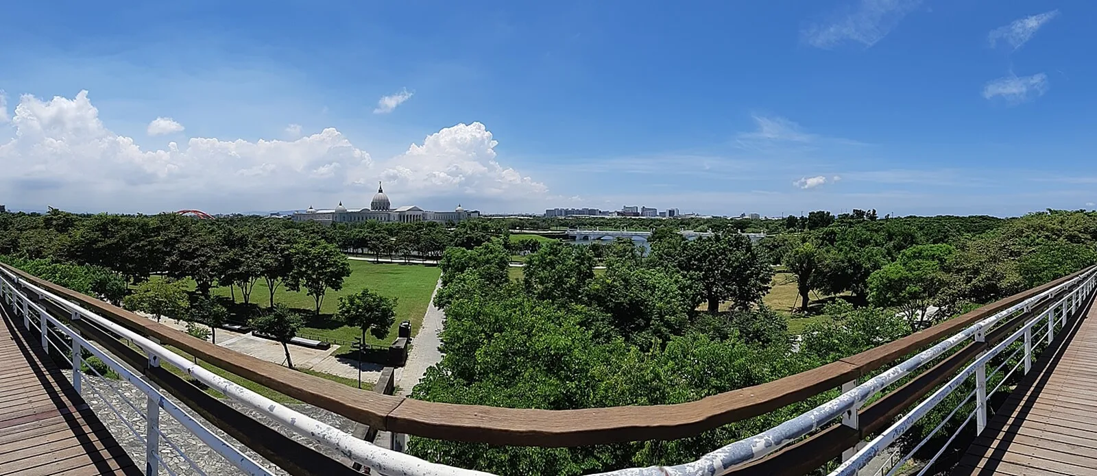 奇美博物館-台南-景點-推薦-奇美博物館交通-奇美博物館門票-美食-行程-奇美博物館自由行