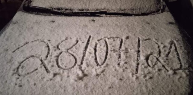 Onda de frio no sul do Brasil tem bonecos de neve, carros cobertos e memes nas redes sociais