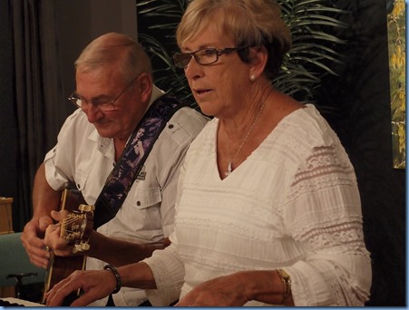 Our guest artists all the way from Algies Bay, Kevin and Jan Johnston, gave us a great bouncy after dinner concert - certainly got the audience on their feet and heading for the dance floor. Photo courtesy of Dennis Lyons.