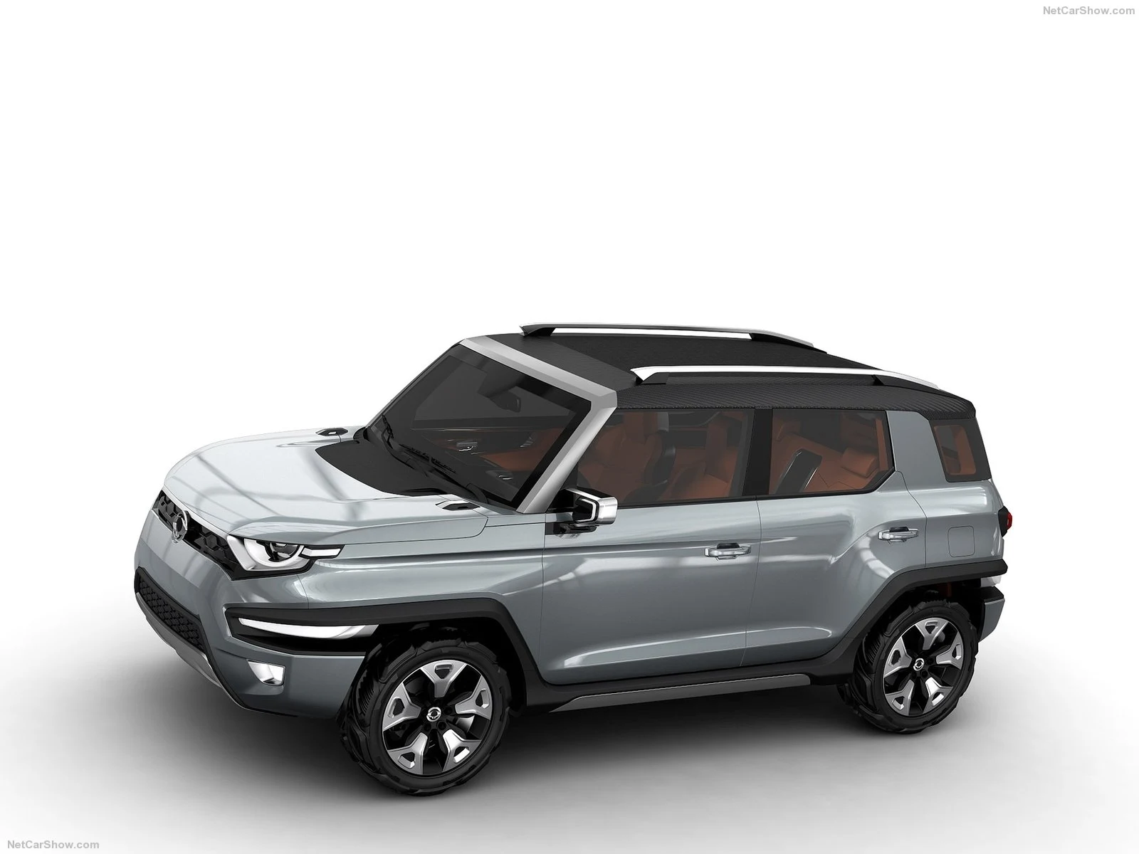 Hình ảnh xe ô tô SsangYong XAV-Adventure Concept 2015 & nội ngoại thất