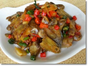 Resep Masakan Indonesia: Resep Ikan asin masak pedas