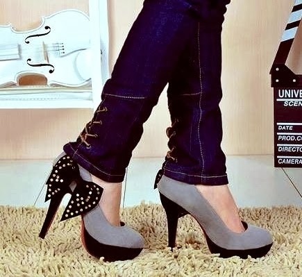 Grey White Fashionable Heel Shoe  With Bow