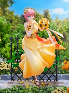 Shibuya Scramble Figure 1/7 Ichika Nakano [ Floral Dress Ver. ] - The Quintessential Quintuplets, eStream