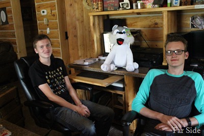 The boys and thir piece of plush