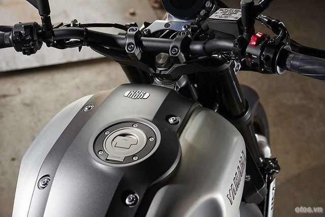 Moto Yamaha XSR900 phong cách cafe racer