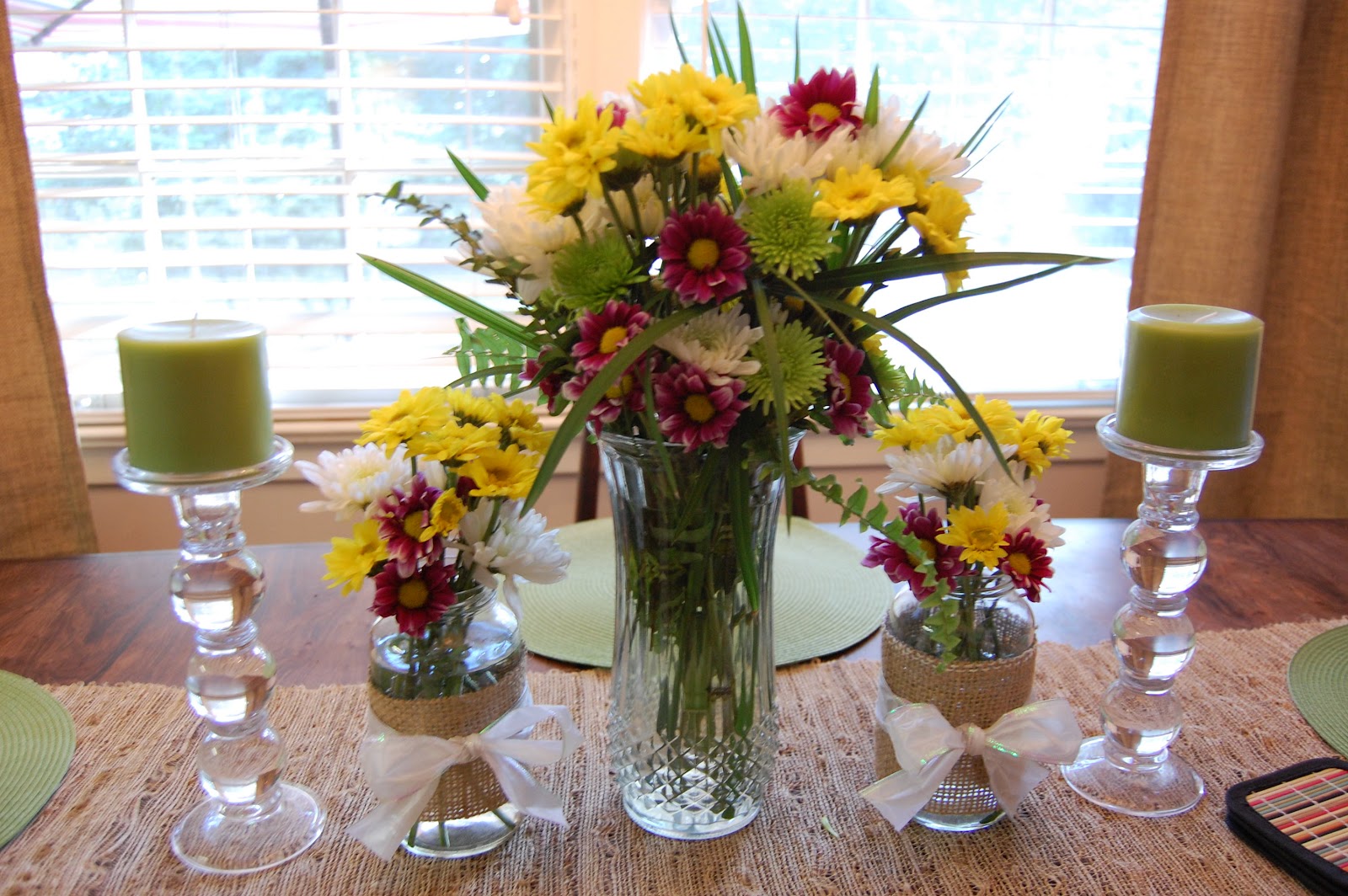 The Creative Pair Using  Burlap for Party  Decorations 