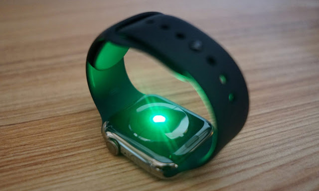 Apple-Watch-Series-8-sensor-body-temperature