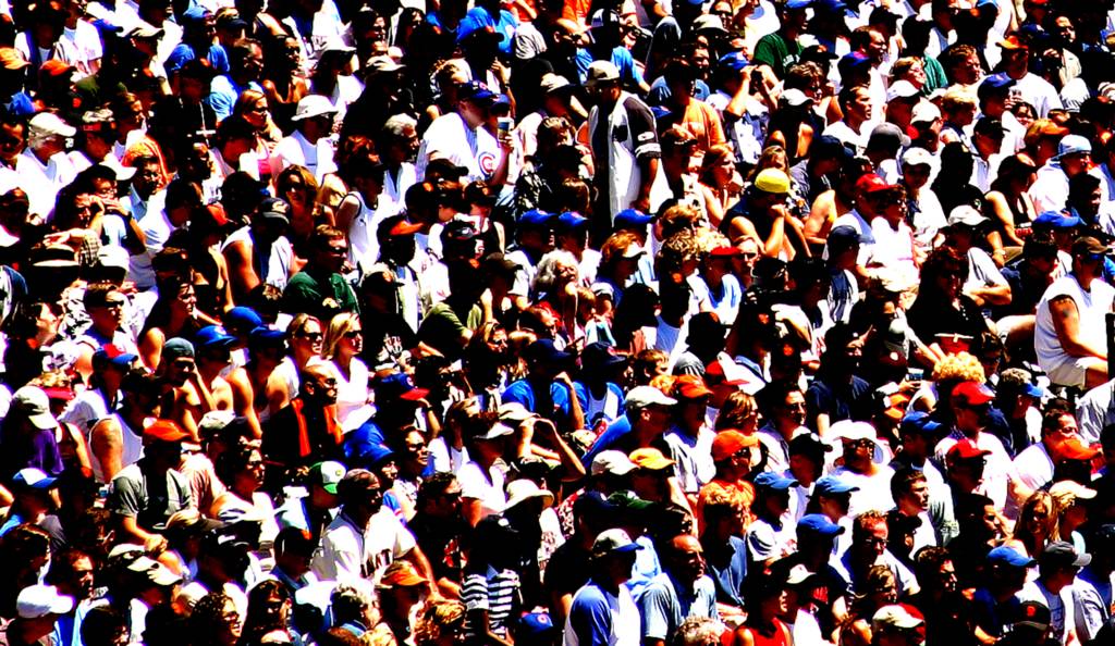 Best Wallpapers Crowd Of People Wallpapers Afalchi Free images wallpape [afalchi.blogspot.com]