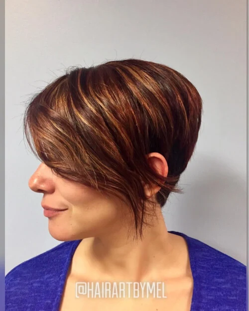 short hairstyle for women over 40