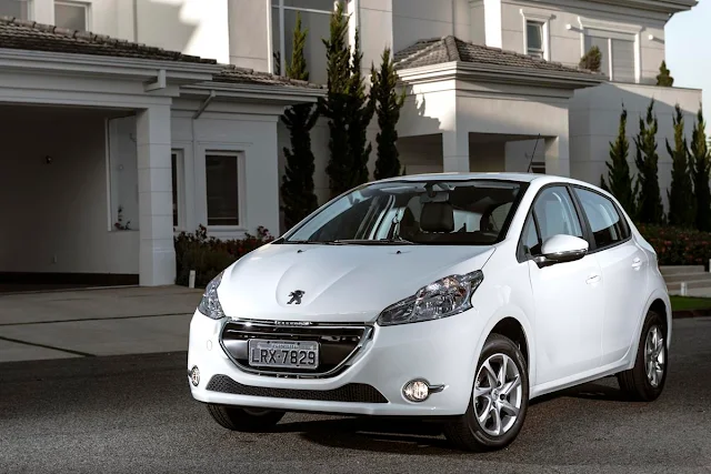 Peugeot 208 2016